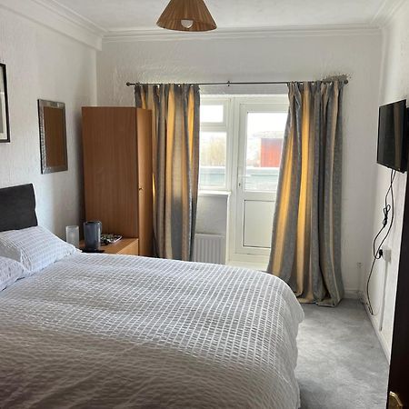 Barley Mow Hotel Pontefract Ngoại thất bức ảnh