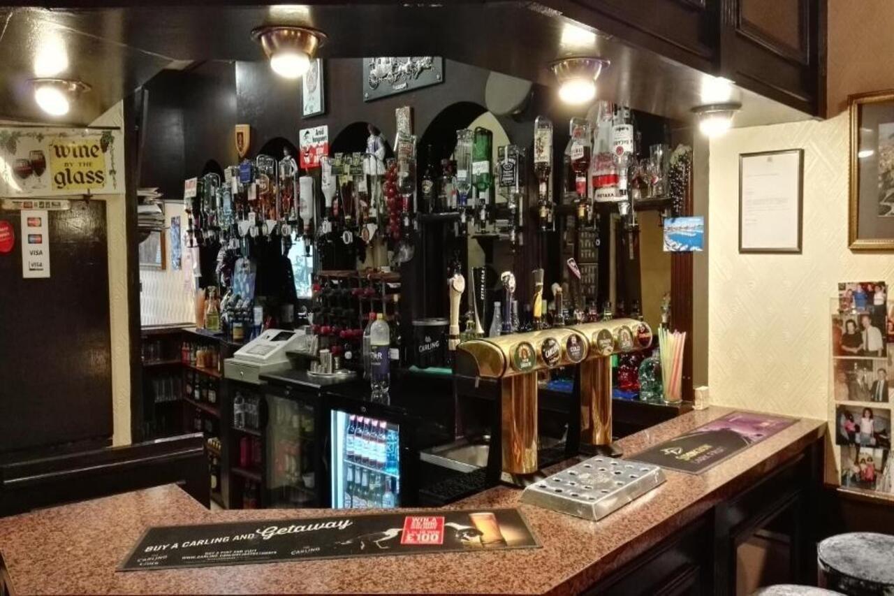 Barley Mow Hotel Pontefract Ngoại thất bức ảnh