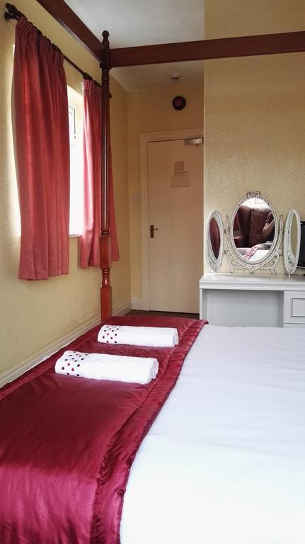 Barley Mow Hotel Pontefract Ngoại thất bức ảnh