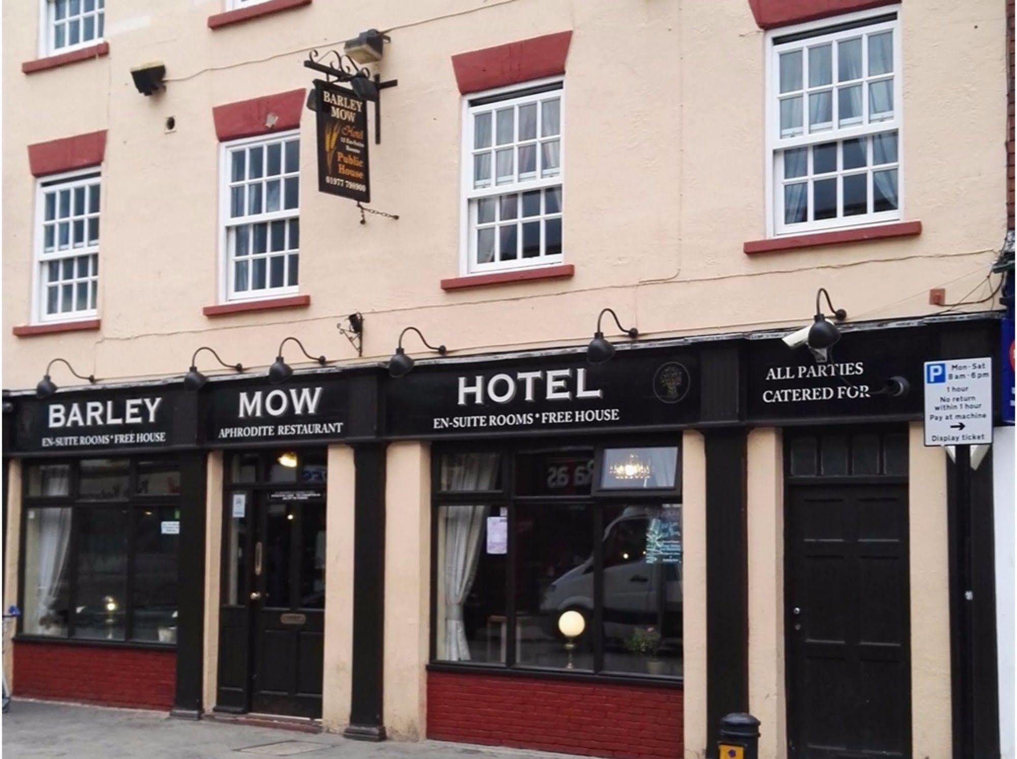 Barley Mow Hotel Pontefract Ngoại thất bức ảnh
