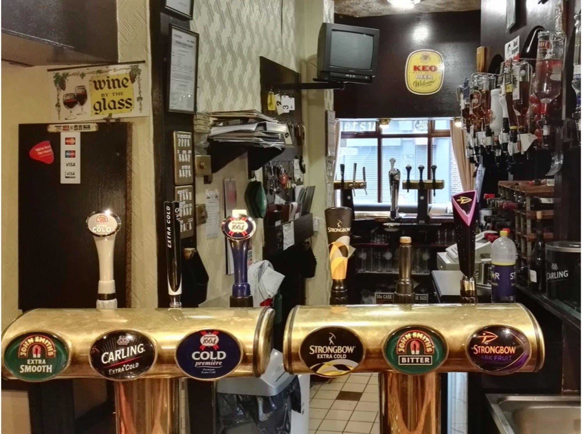 Barley Mow Hotel Pontefract Ngoại thất bức ảnh